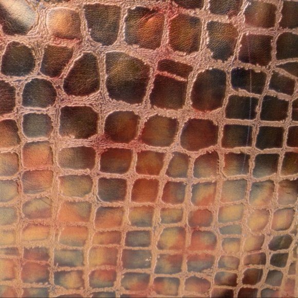 Vintage Leather Metallic Rainbow Crocodile Print Crossbody Bag - Picture 6 of 11